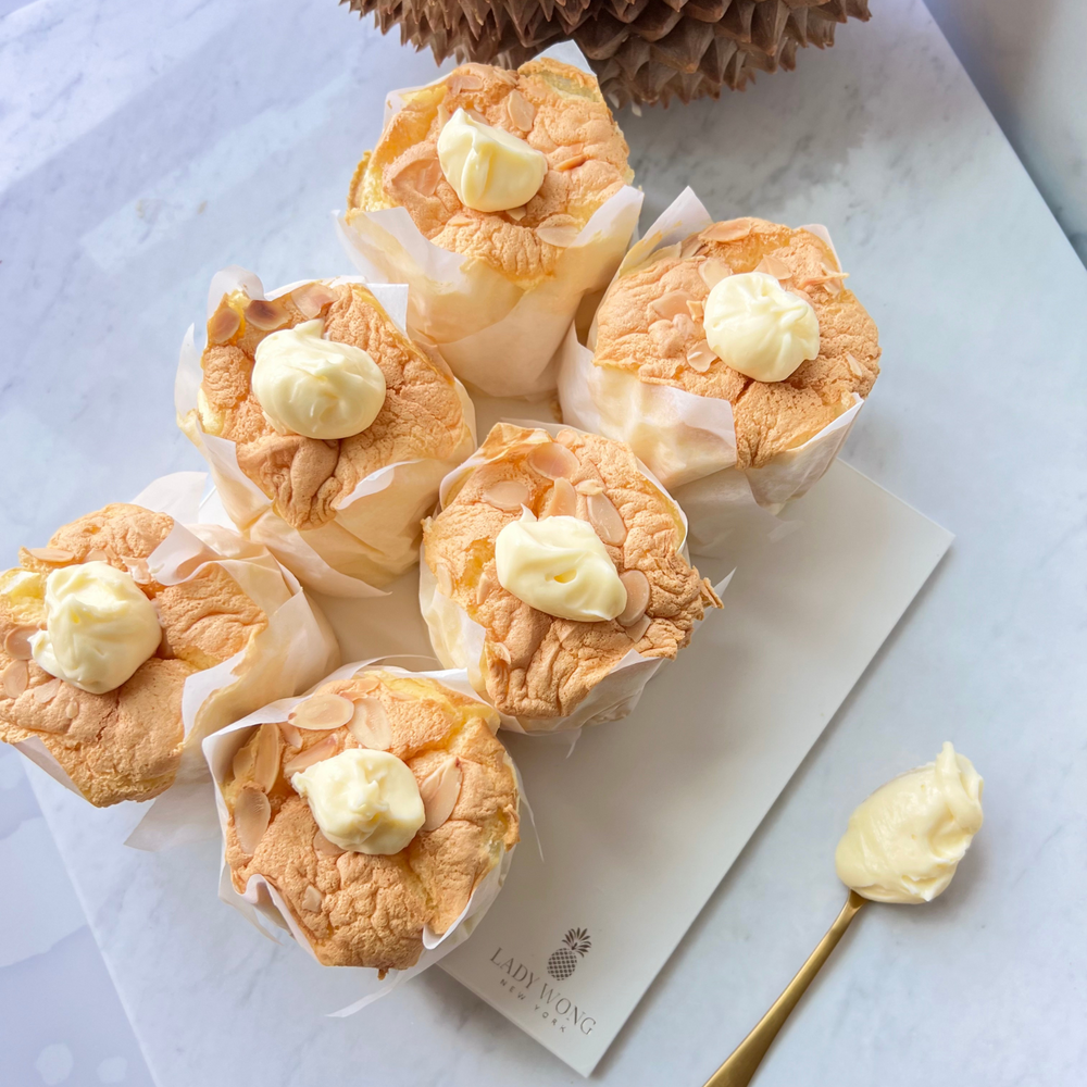 
                      
                        Cloud Cake Party Platter
                      
                    