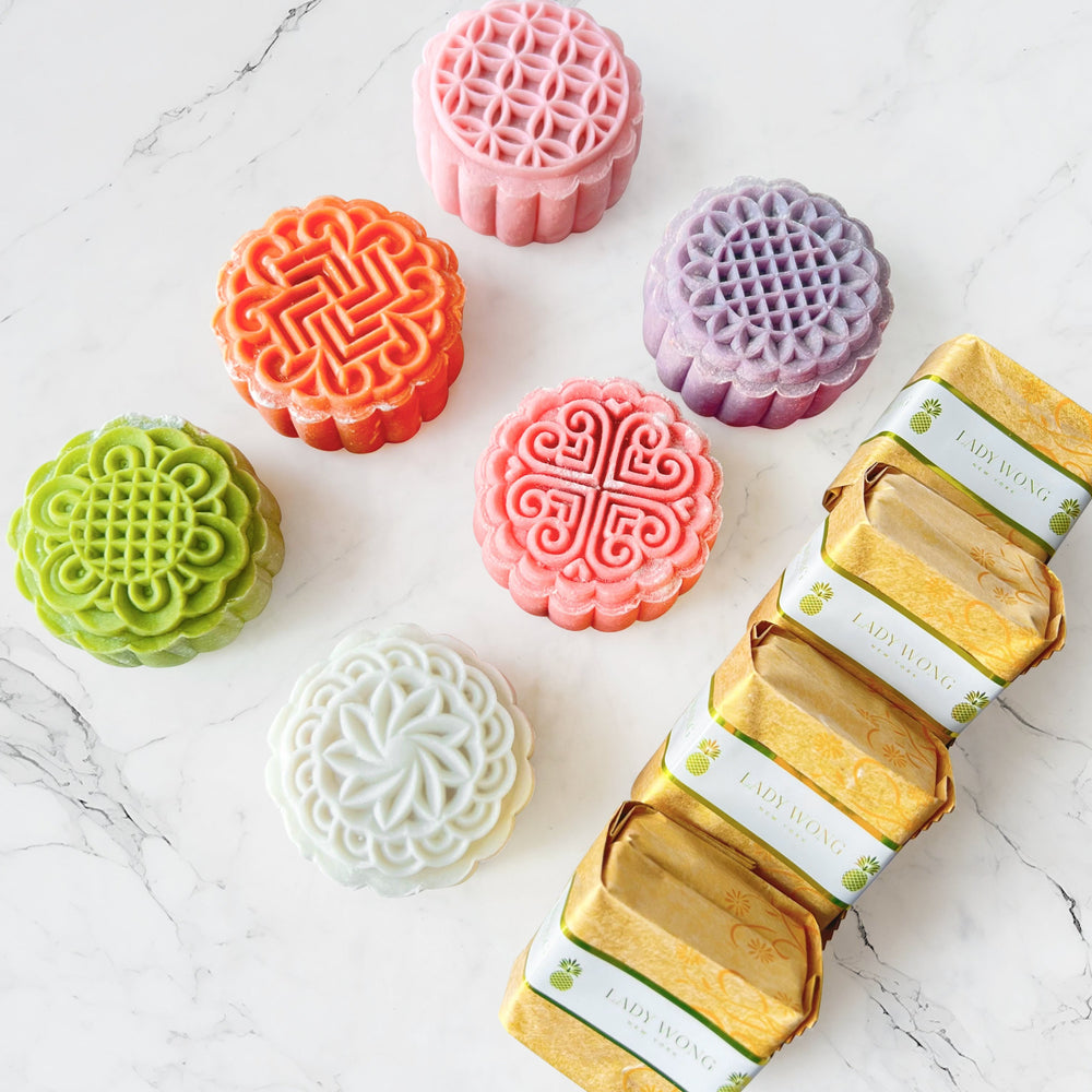 Snow Skin Mooncakes Pineapple Shortcakes Bundle